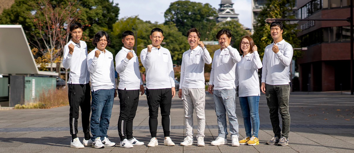 街の外壁塗装やさん熊本店集合写真