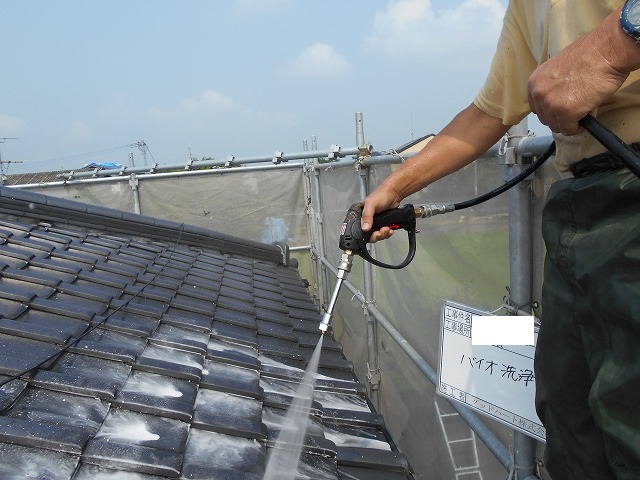 屋根バイオ高圧洗浄