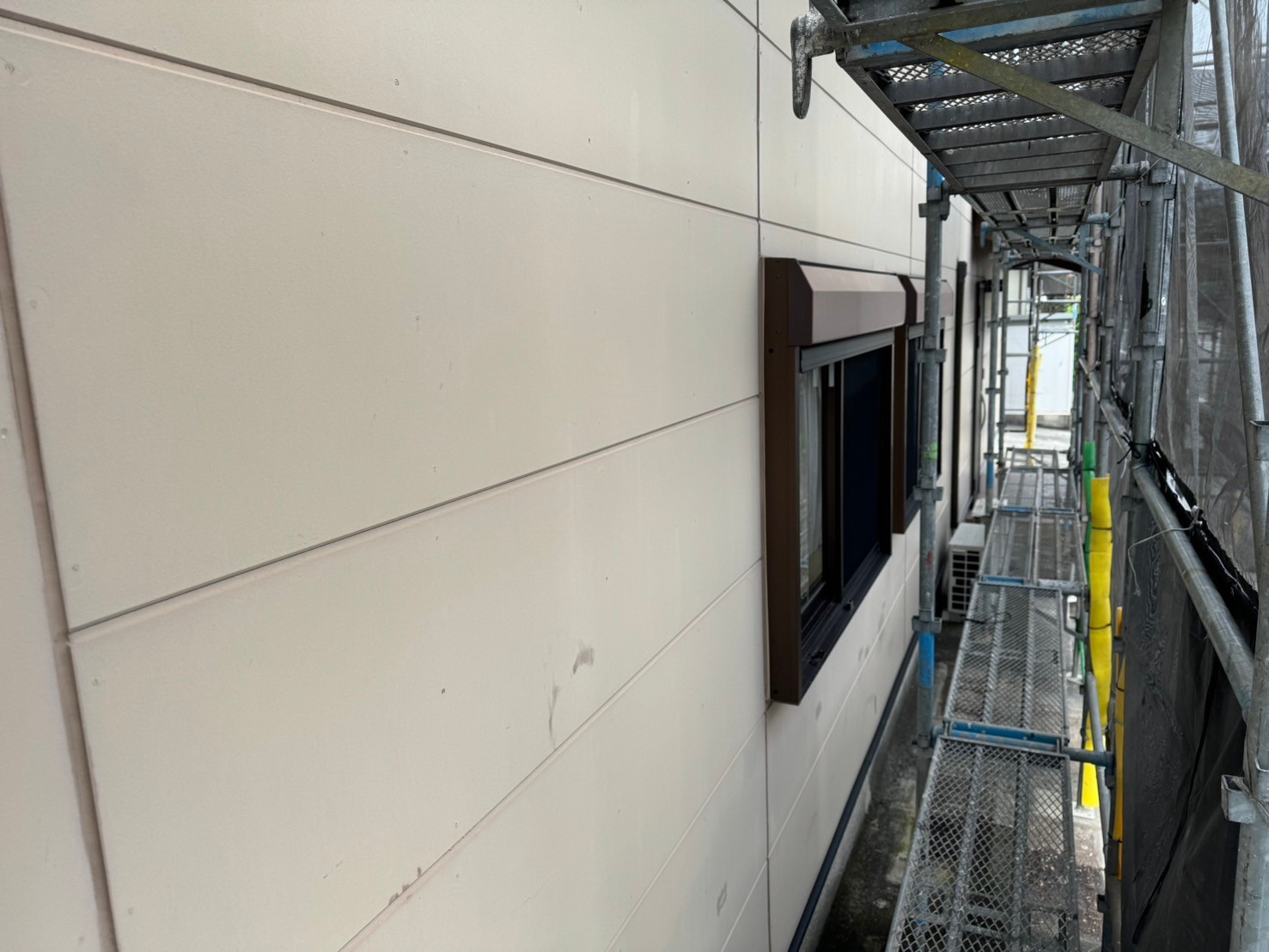 菊池郡菊陽町塗装前のサイディング外壁