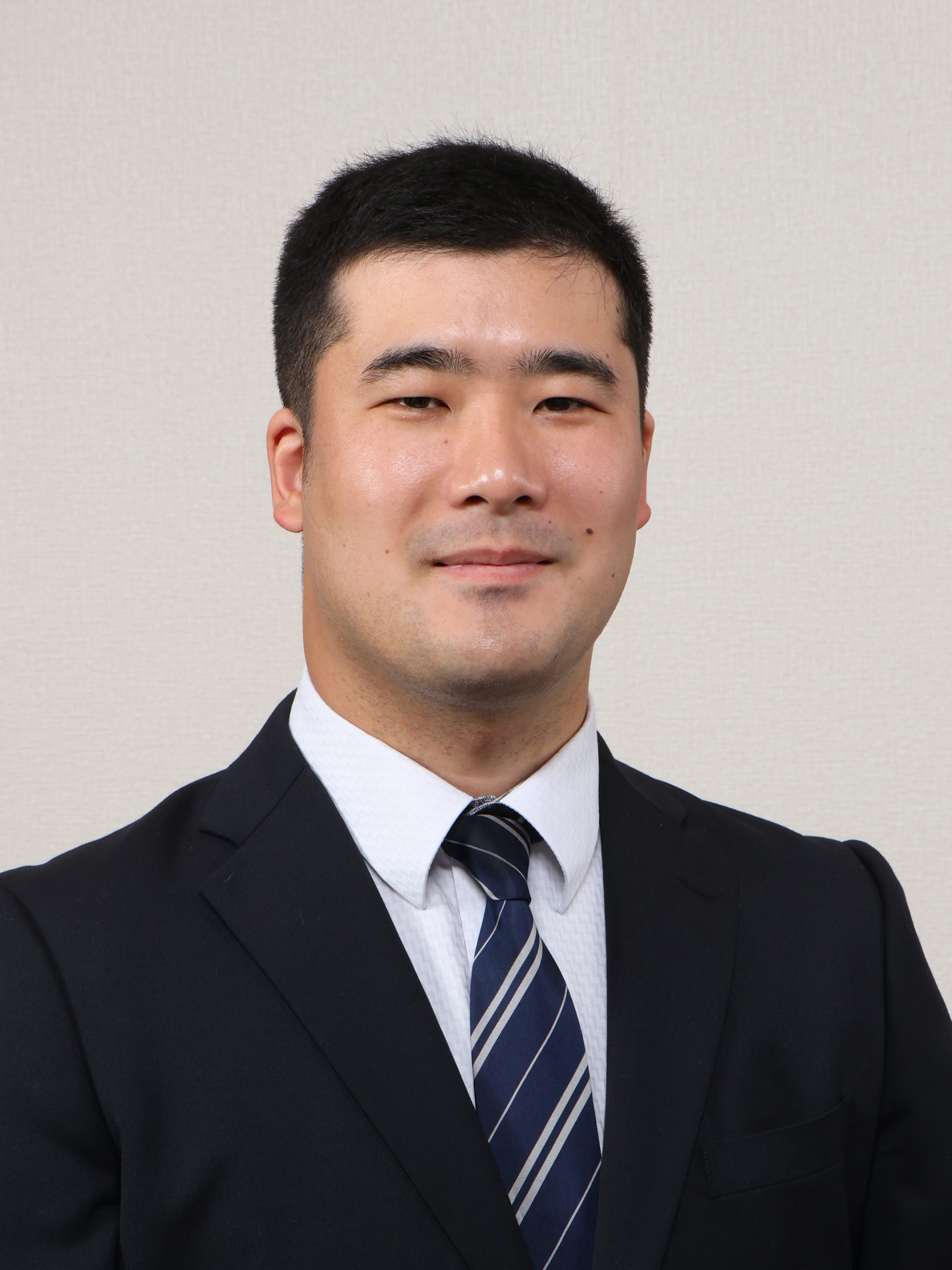 【ご挨拶】新入社員が仲間入りしました！塗装工事にフレッシュな風をお届けします