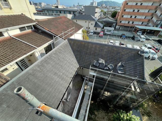 西区島崎屋根上空写真