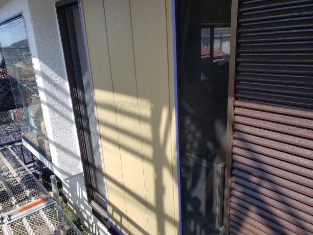 熊本市北区にて中古物件の雨戸塗装工事、雨戸は住宅の警備員です！