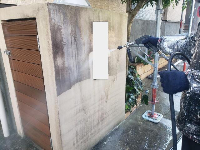 菊池郡大津町にて汚れていた門塀の塗装工事、プロの仕事ぶりが光る丁寧な門塀塗装作業の全貌