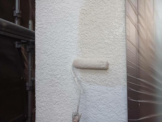 熊本市西区モルタル外壁中塗り