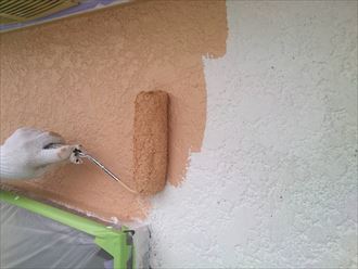 江戸川区の外壁塗装、標準色ではない二色塗り分け