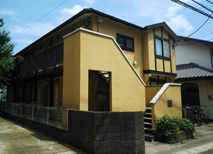 東京都中央区佃にてアパートは屋根塗装によるメンテナンスが必要でした