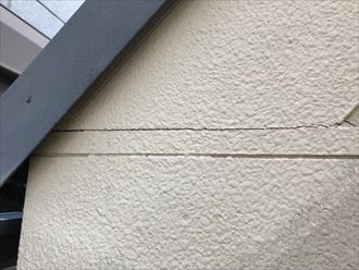 足立区栗原で外壁塗装工事のお見積り依頼を頂き点検調査を実施