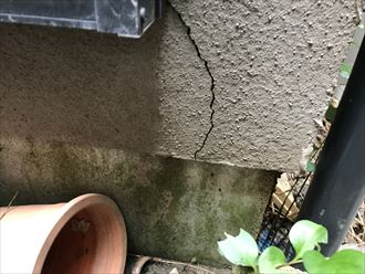 足立区東和で築20年モルタル外壁のお住まいから外壁塗装のご依頼、建物調査を行いました