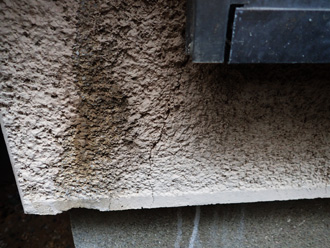 町田市木曽東の外壁塗装工事前の点検調査、20年経過し劣化したモルタルにはエラストコートによる塗装をおすすめ