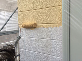 習志野市津田沼でパーフェクトトップND-280とND-281の中間色で外壁塗装