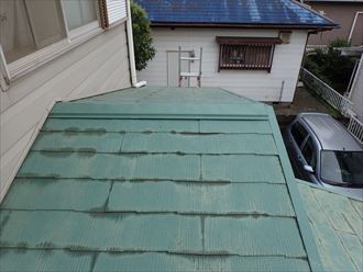 四街道市鷹の台の2回目の屋根塗装調査、屋根の安心工事として屋根塗装工事と棟板金工事をご提案