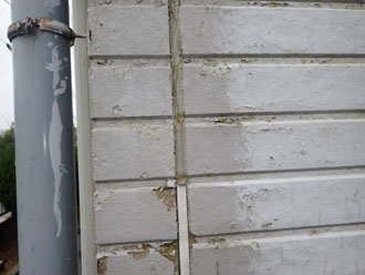 市原市馬立で築26年になるアパートの目地シーリングが剥離、オートンイクシードでのシーリング打ち換えをご提案