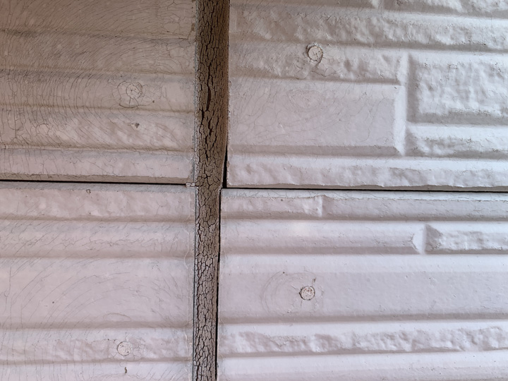 館山市上真倉にて屋根と外壁の経年劣化についてのご相談、調査を実施し屋根塗装工事と外壁塗装工事をご提案