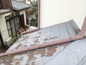 千葉市花見川区の化粧スレートへの屋根塗装適切な施工法
