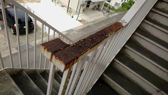 福島市の貸しビルで鉄骨外階段の無料点検、現場調査を行いました
